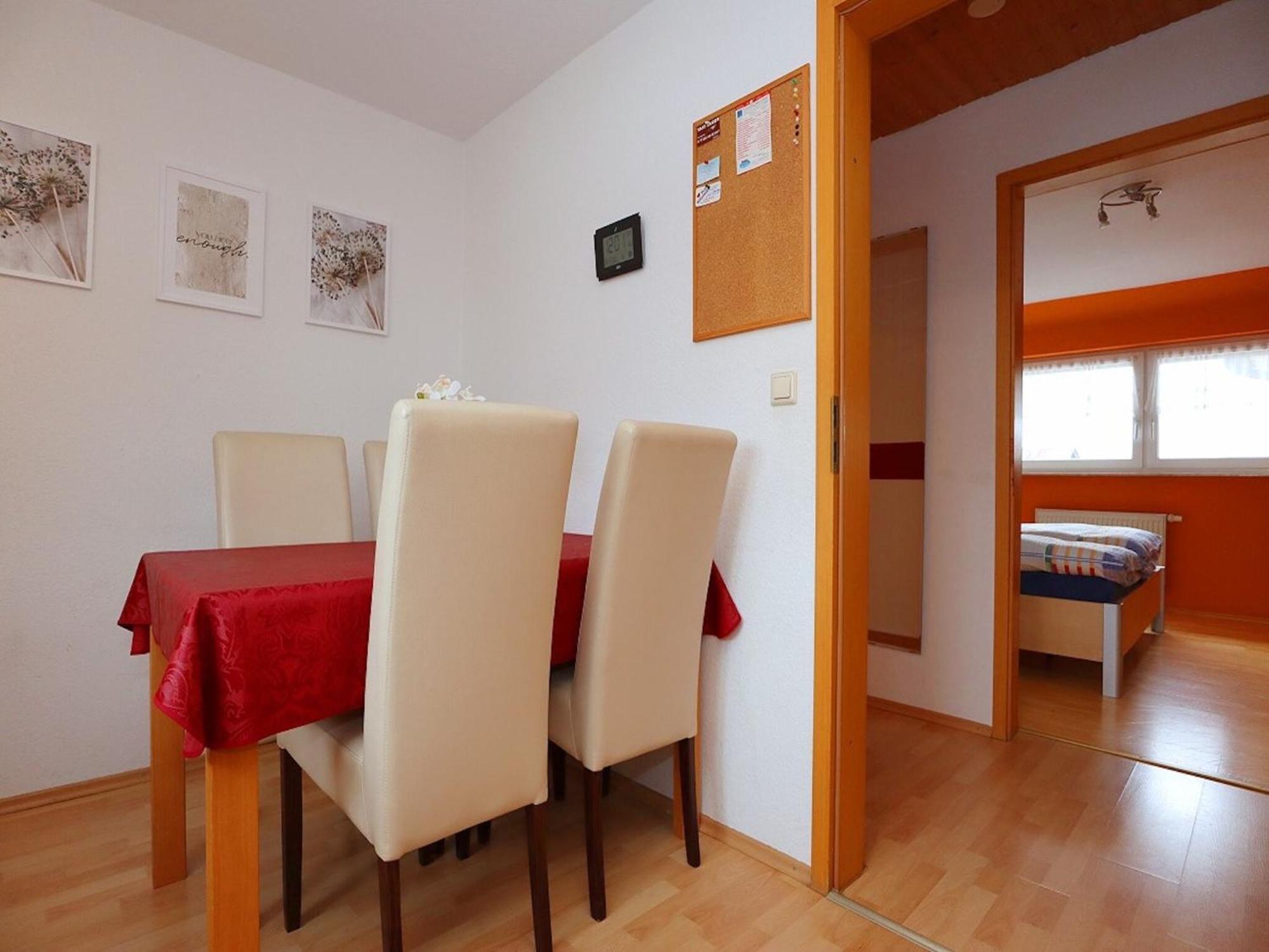 Cozy Apartment In Schwenningen With Garden Villingen-Schwenningen Esterno foto